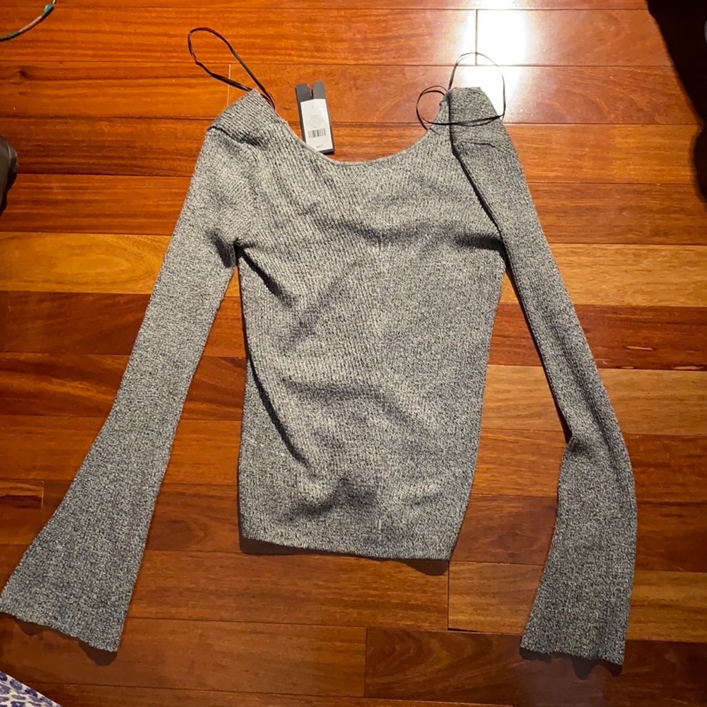 Dynamite flowy long sleeve sweater (unworn)